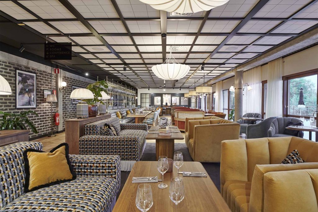 ellery-slide-2020_0017__DSC6494-3